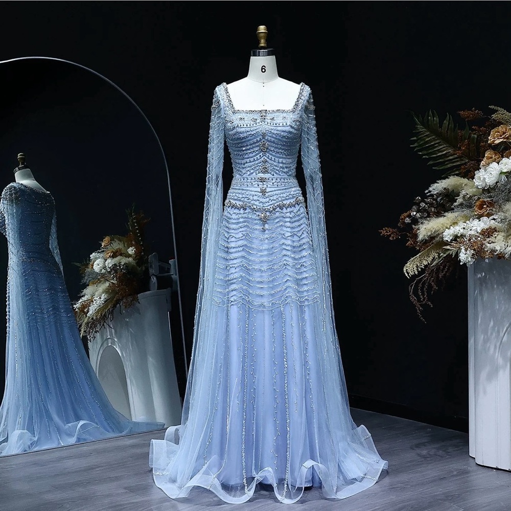 Elegant Light Blue Gown – Size 10, Brand New